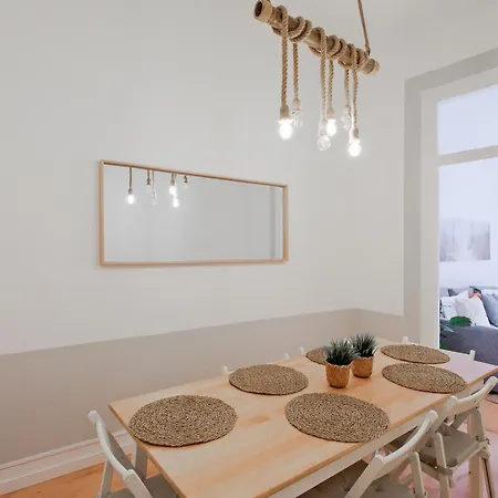 Apartman Dreams Lxfactory